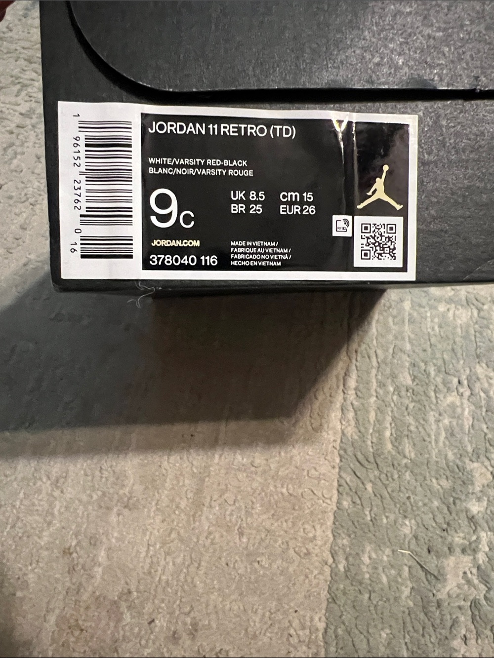 Jordan 11 Retro sz 9C - Picture 9 of 9